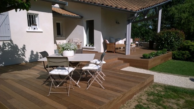 265-terrasse-ipe-a-dardilly-sur-plusieurs-niveaux