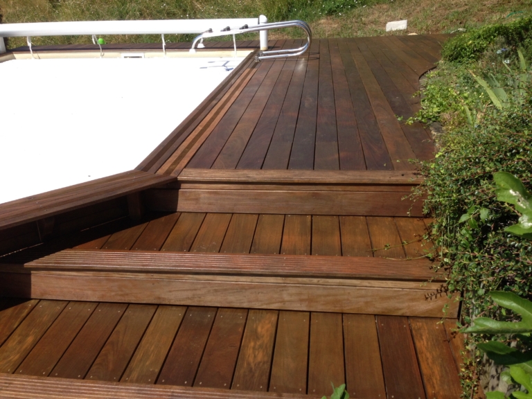 317-renovation-d-une-plage-de-piscine-en-bois-exotique-ipe-a-st-romain-au-mt-d-or-rhone