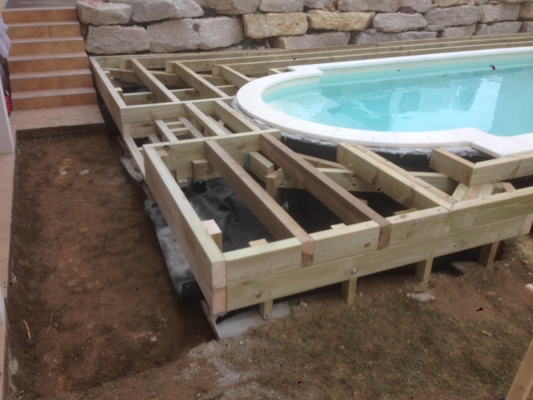 552-plage-de-piscine-en-bois-exotique-ipe-a-chasse-sur-rhone